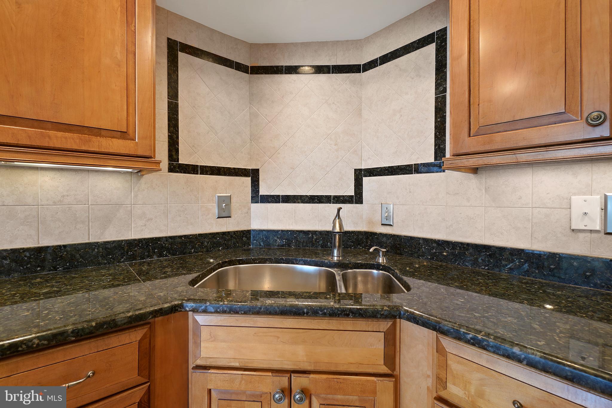 MONTEBELLO - Residential