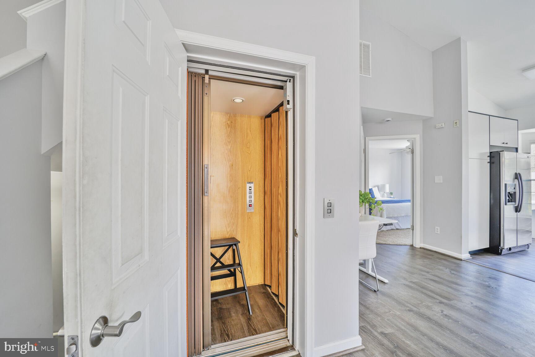 TIDEWATER COLONY - Residential