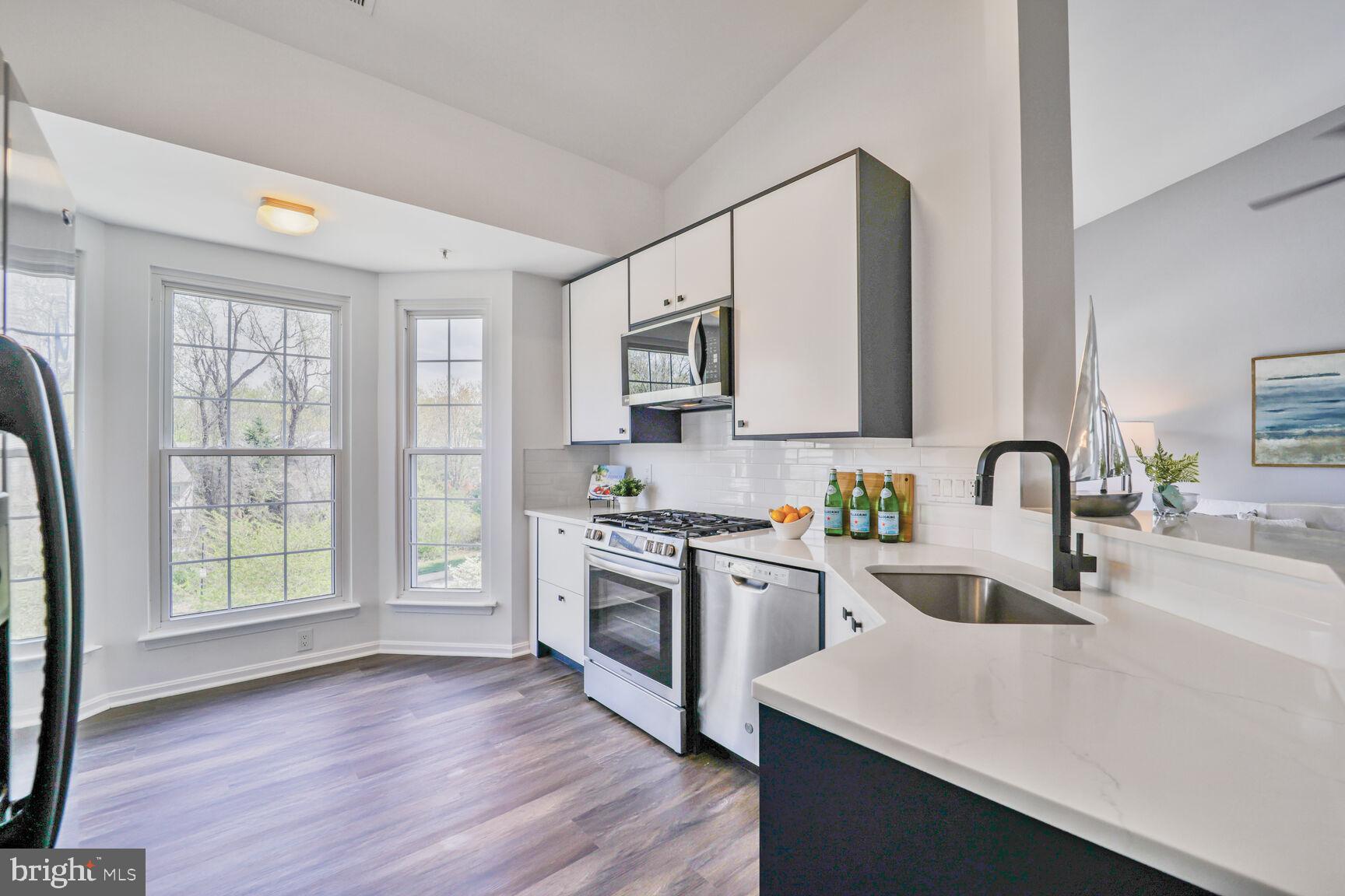 TIDEWATER COLONY - Residential