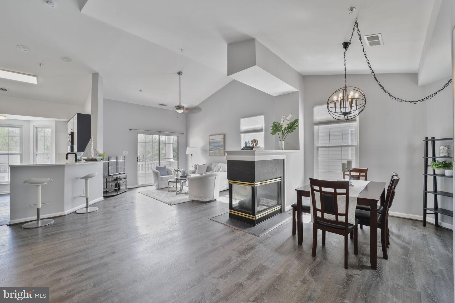 TIDEWATER COLONY - Residential