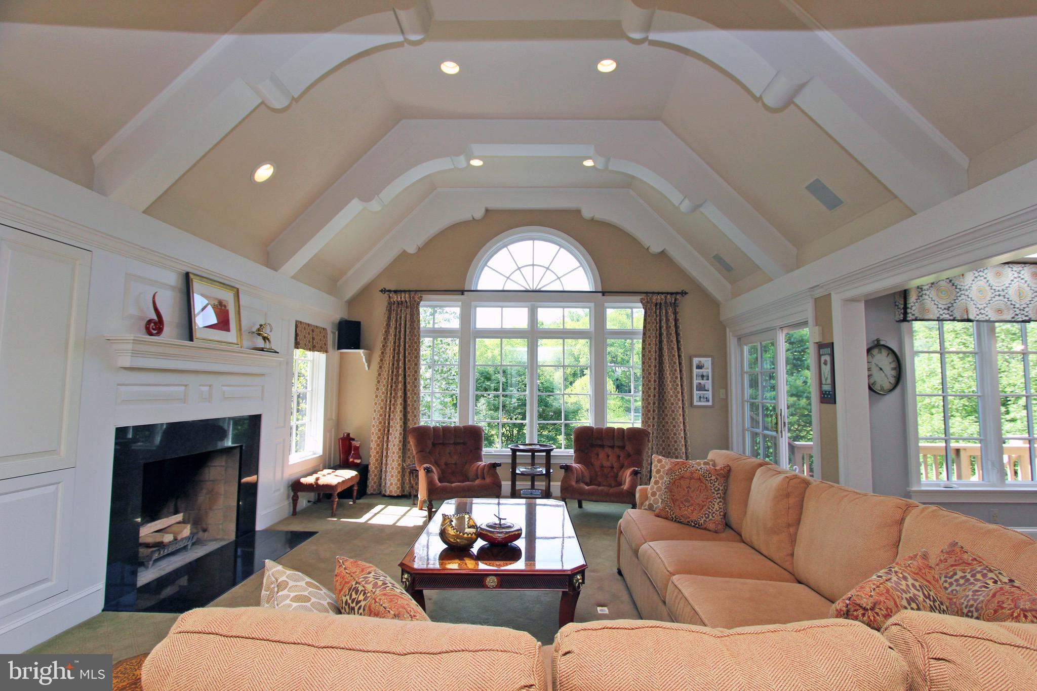 RAVENSCLIFF - Residential