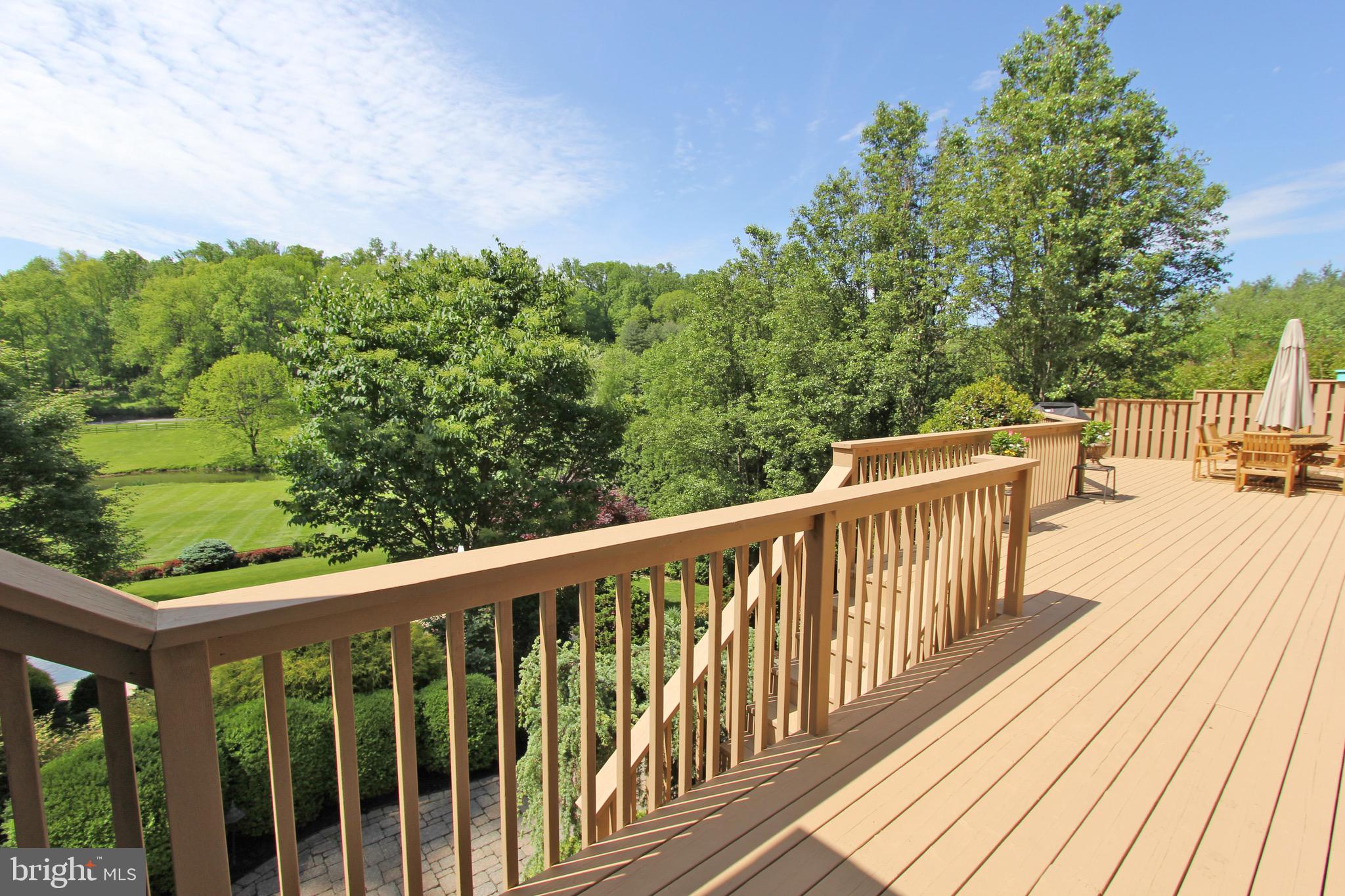 RAVENSCLIFF - Residential