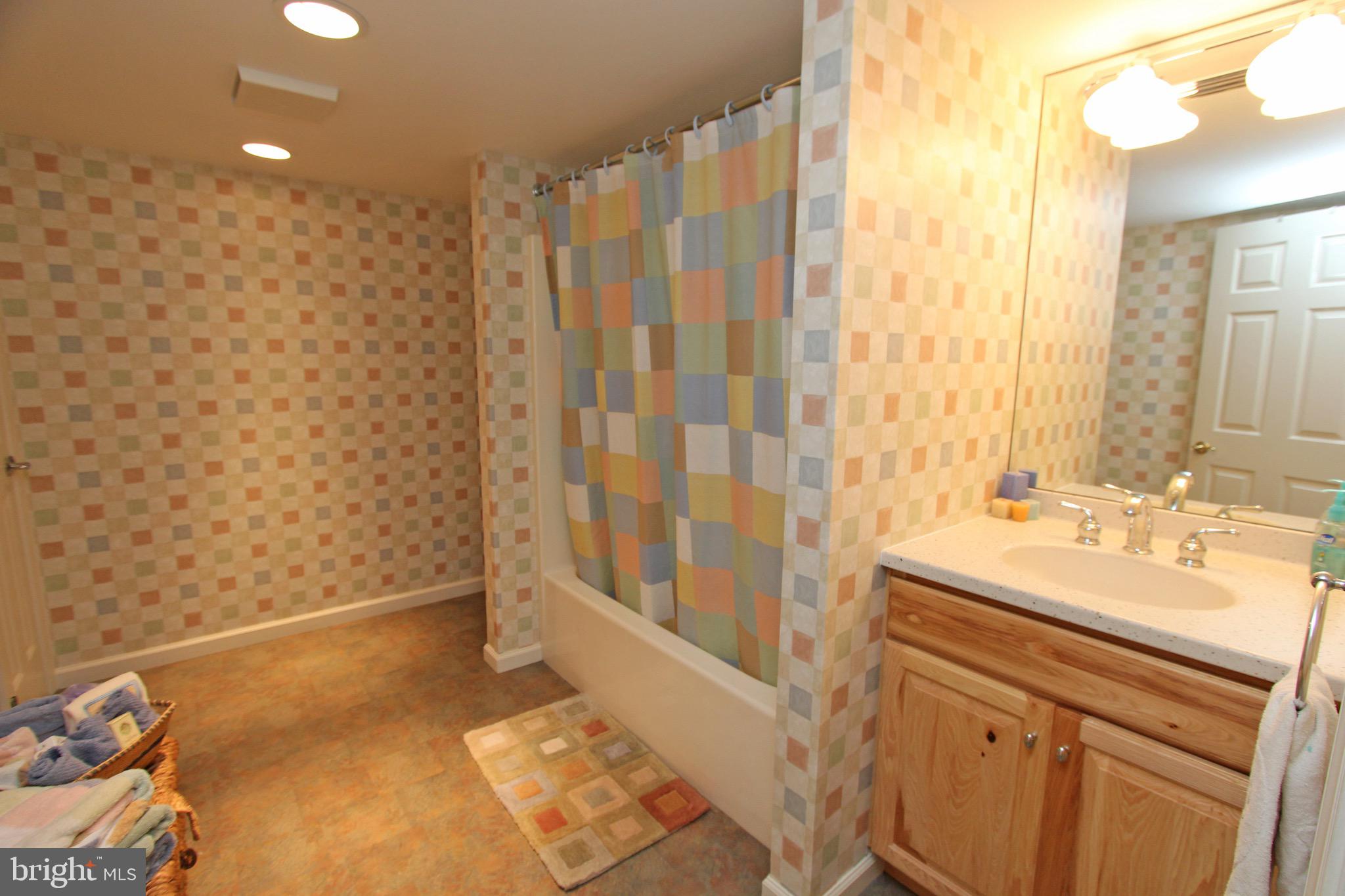 RAVENSCLIFF - Residential