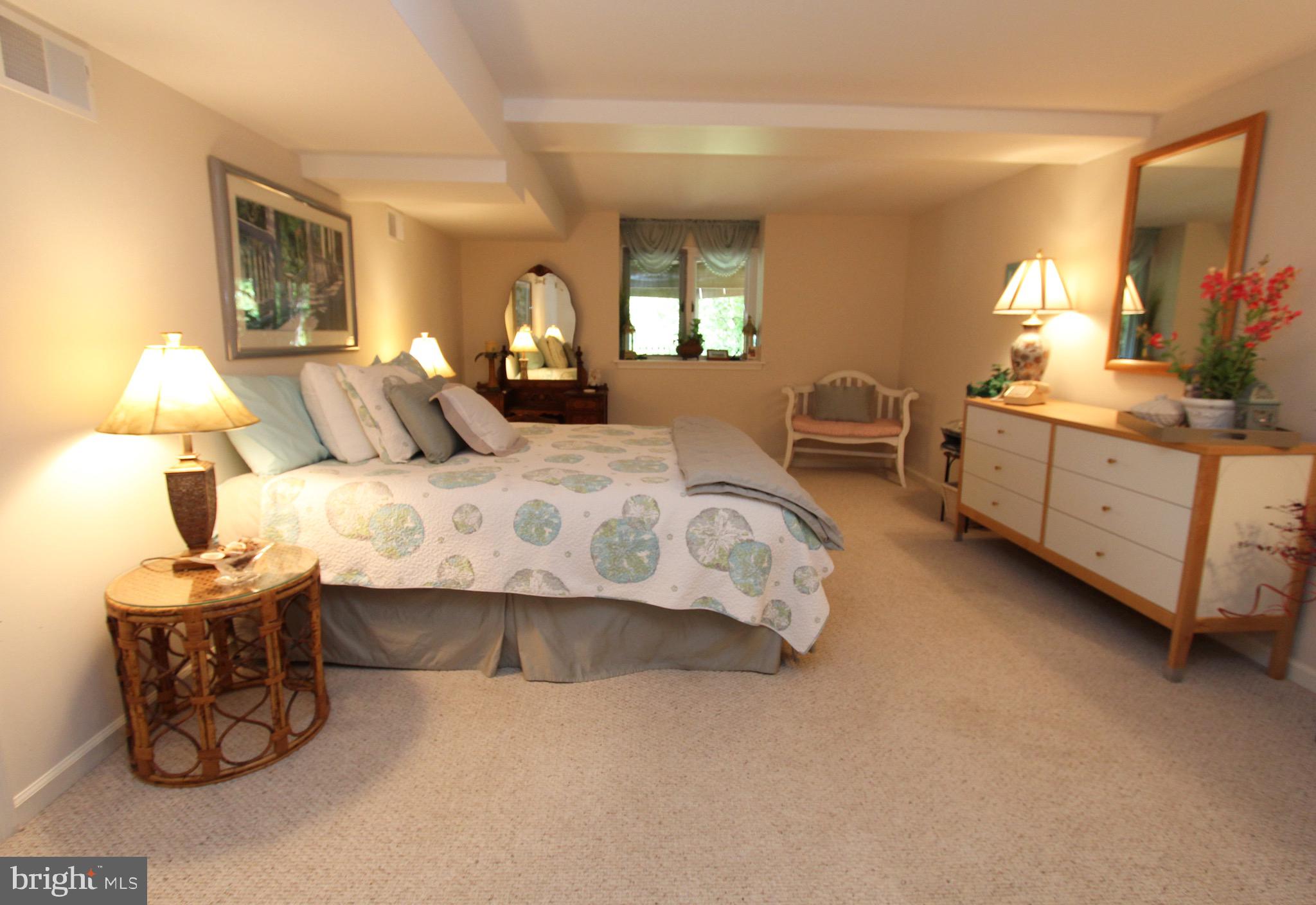 RAVENSCLIFF - Residential