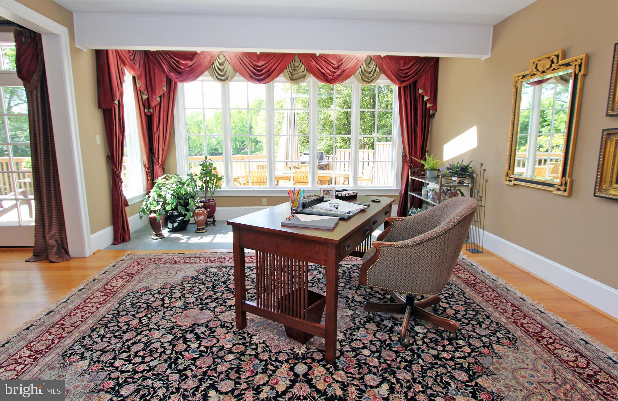 RAVENSCLIFF - Residential