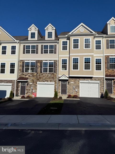 Property photo of 231 sullivan lane, prince frederick, MD 20678