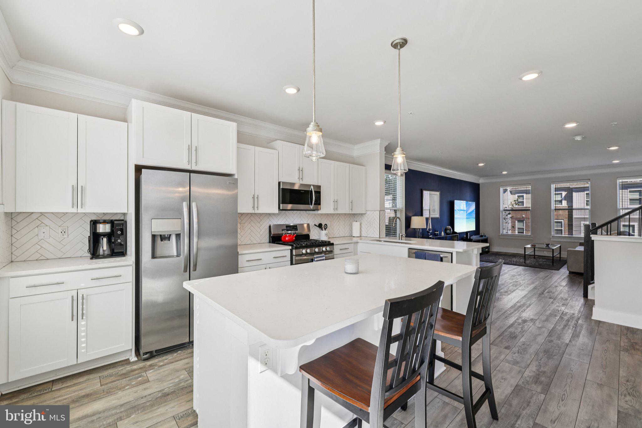 THE COVE - Residential