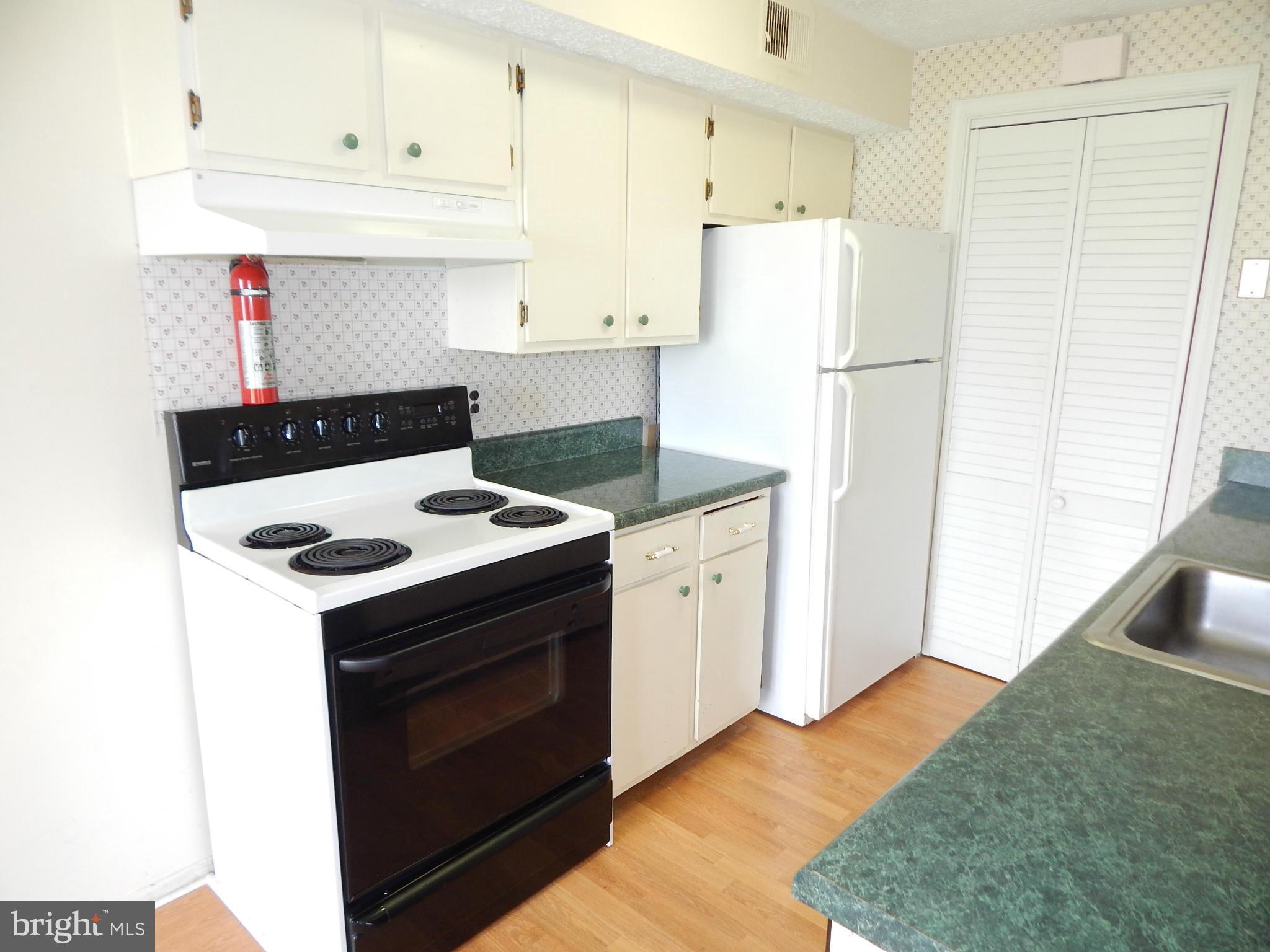 BROOKSHIRE - Residential