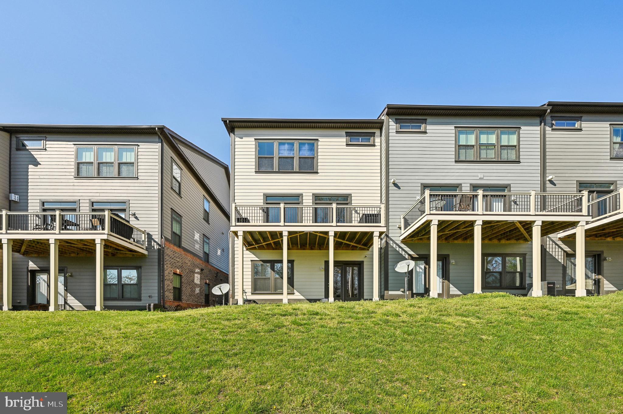 GREENLEIGH - Residential