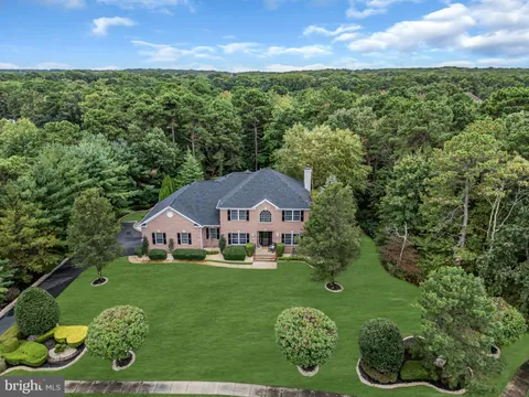 23 Amethyst Way, Jackson, NJ MLS: NJOC2038238