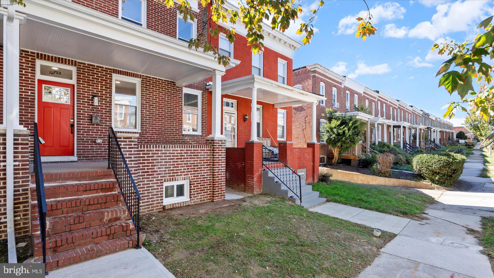753 E 36TH STREET