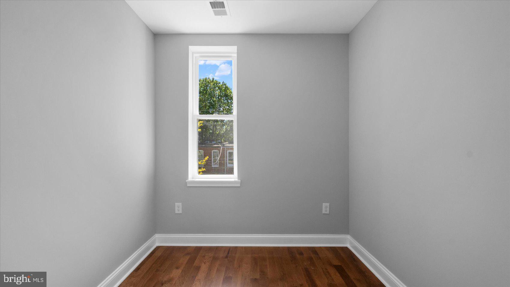 WAVERLY - Residential