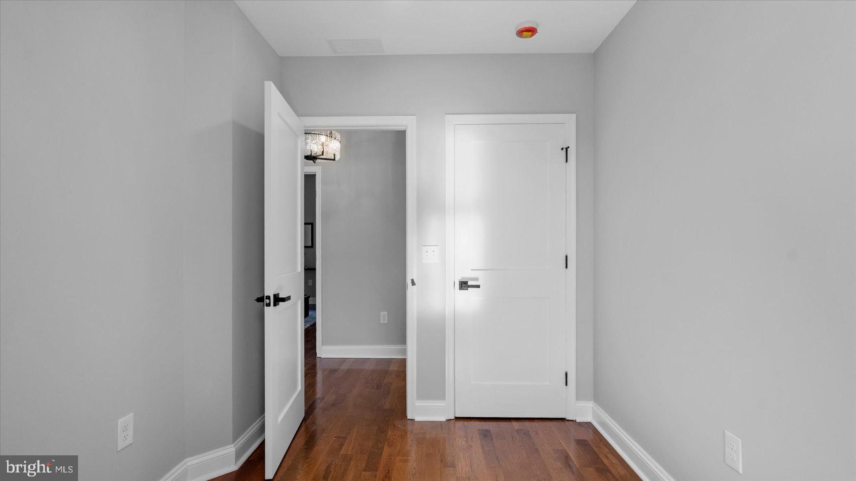 WAVERLY - Residential