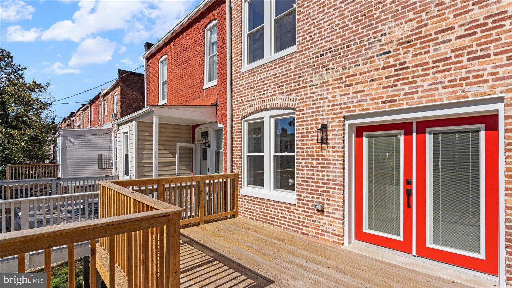 WAVERLY - Residential