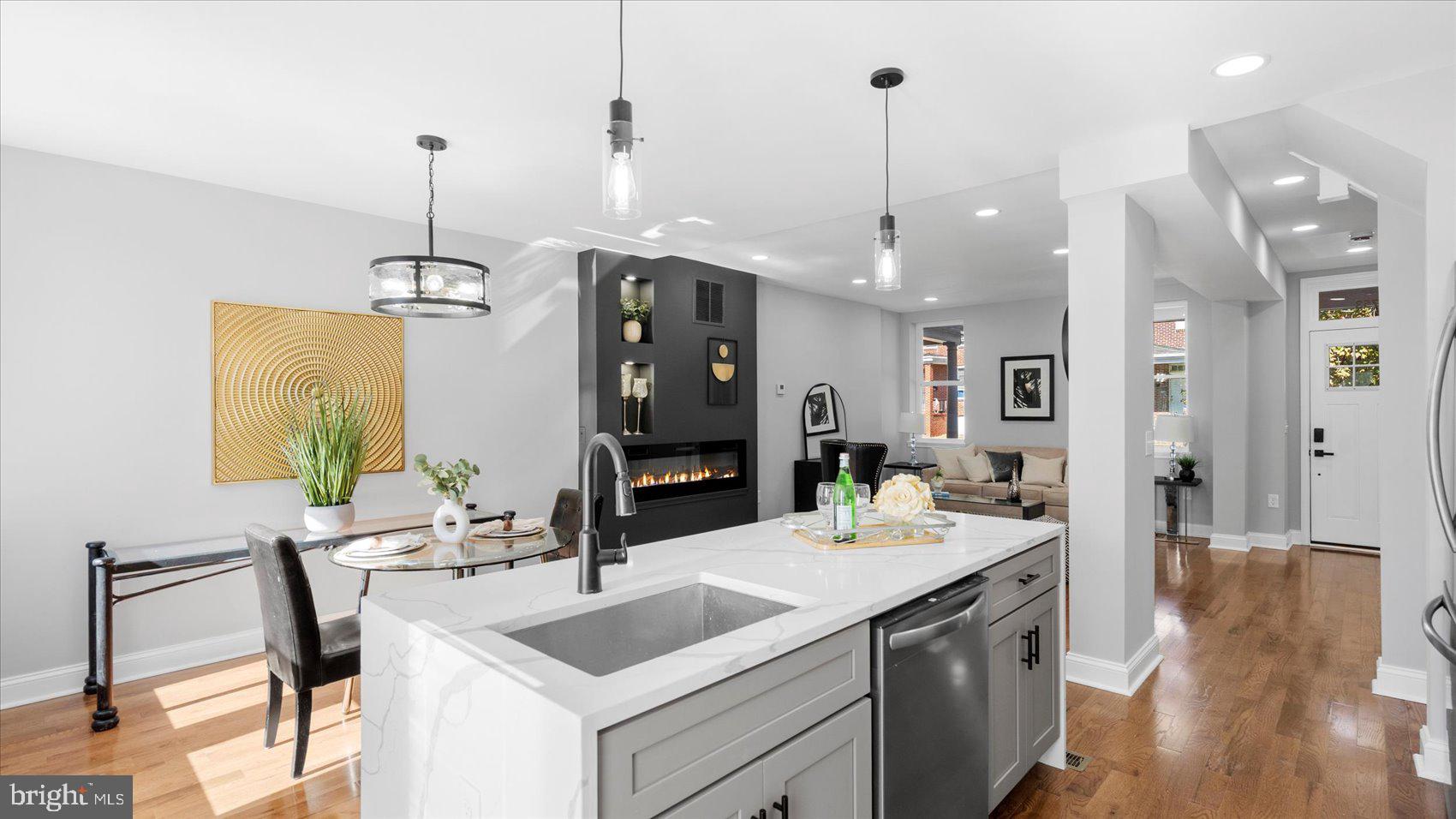 WAVERLY - Residential