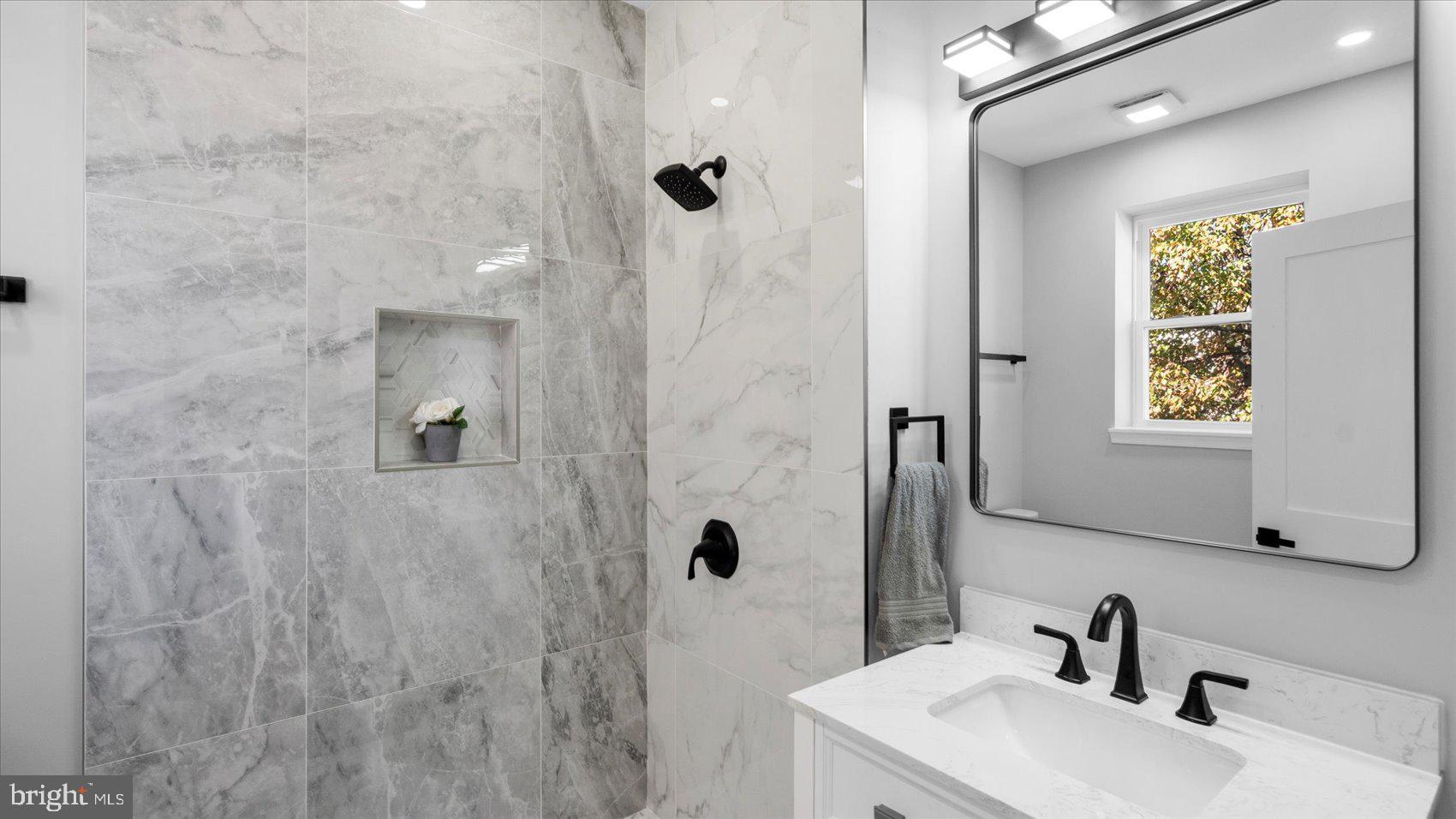 WAVERLY - Residential