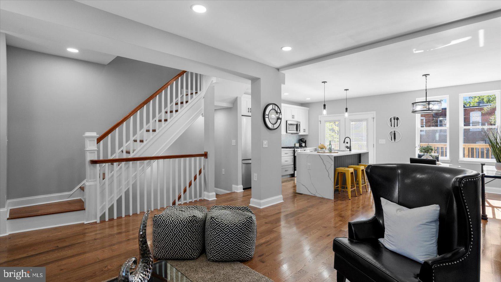 WAVERLY - Residential