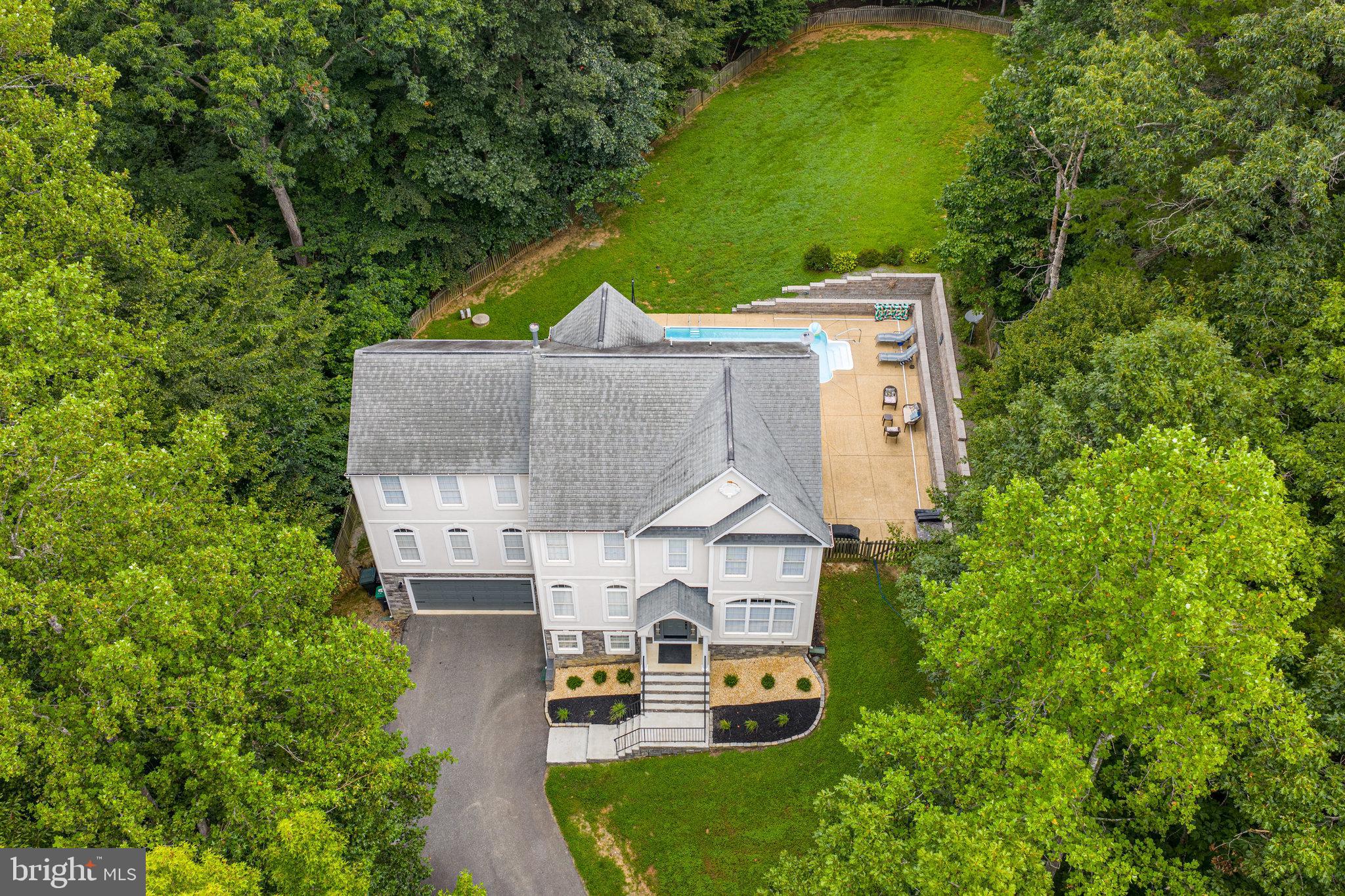 THE PALISADES - Residential