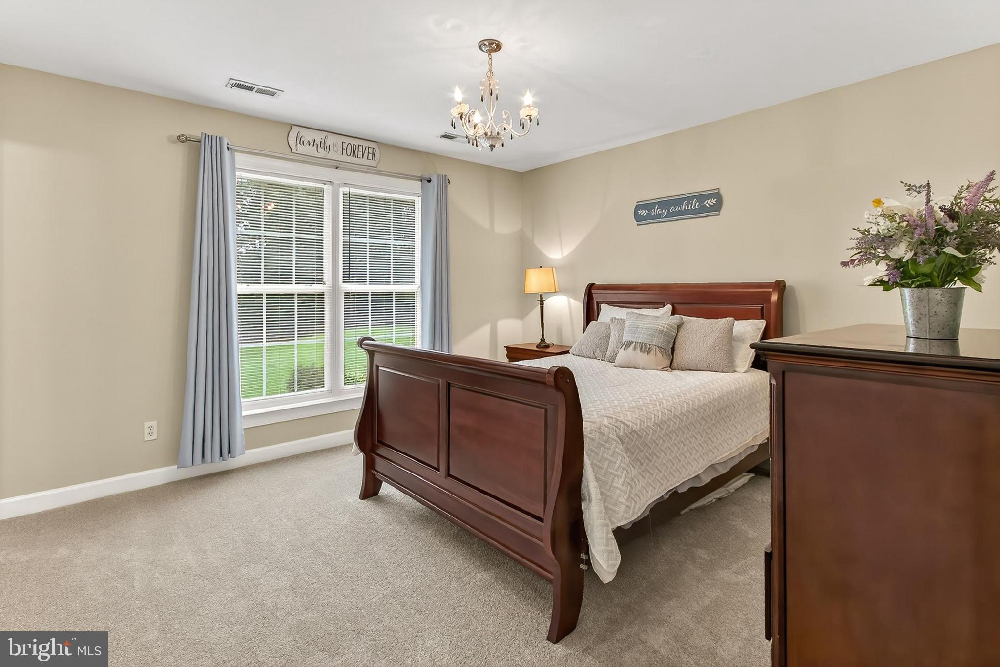 THE PALISADES - Residential