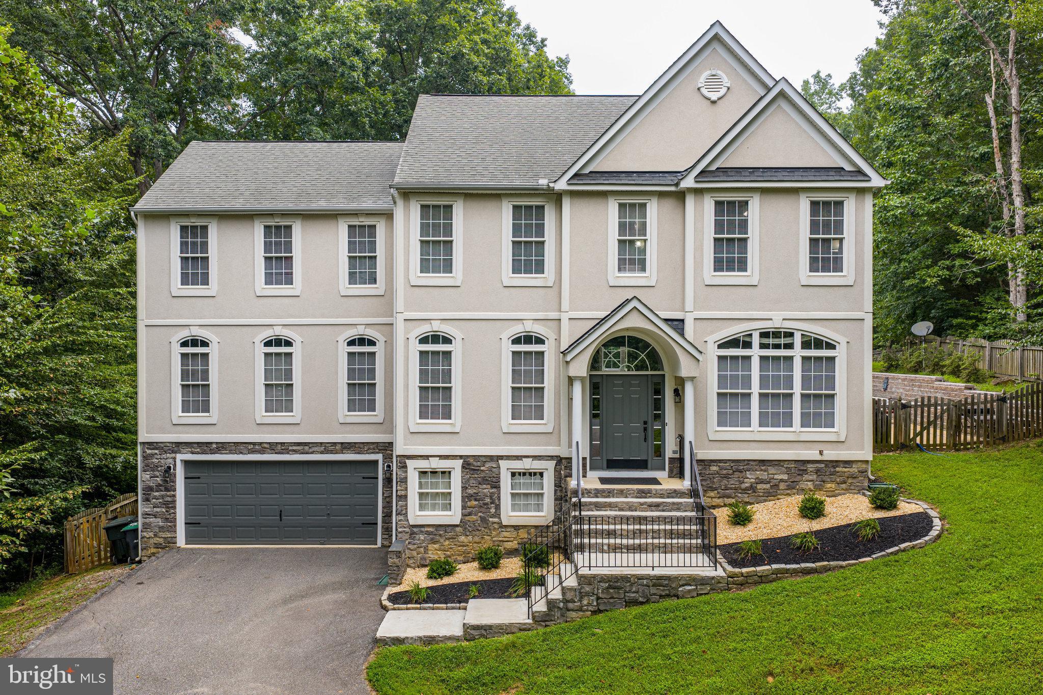 THE PALISADES - Residential