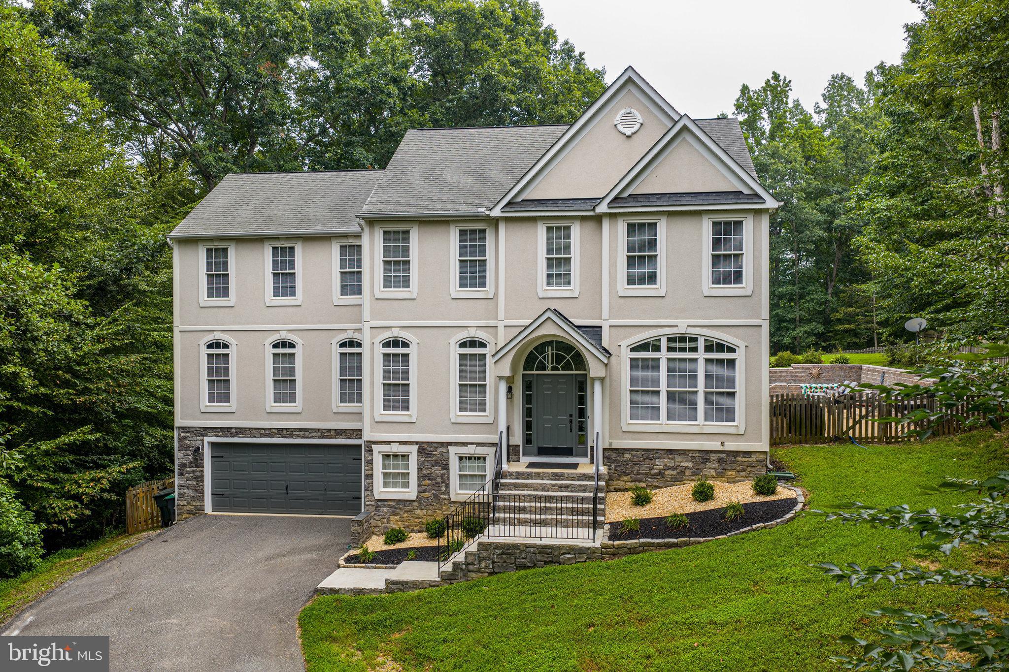 THE PALISADES - Residential