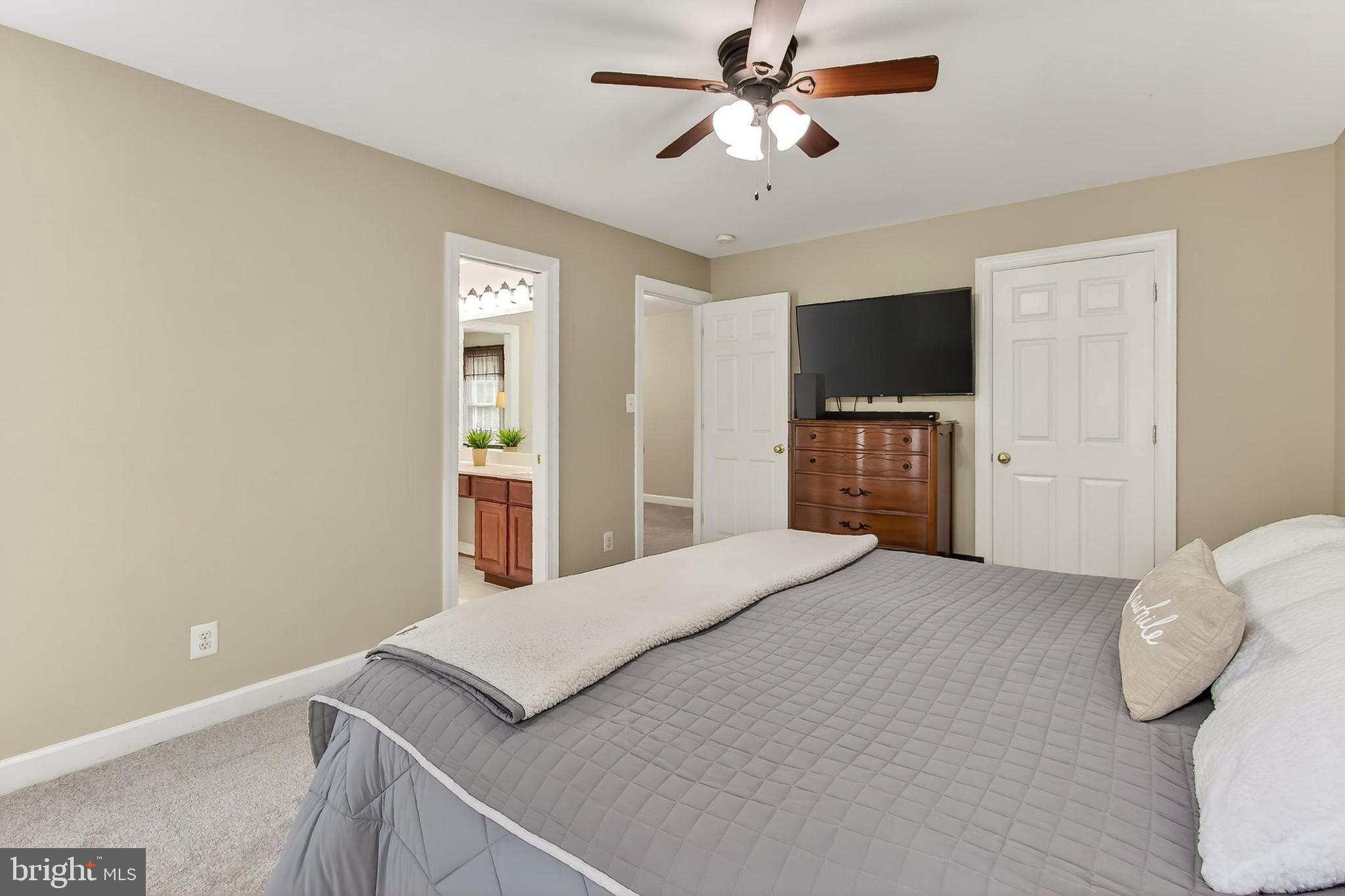 THE PALISADES - Residential