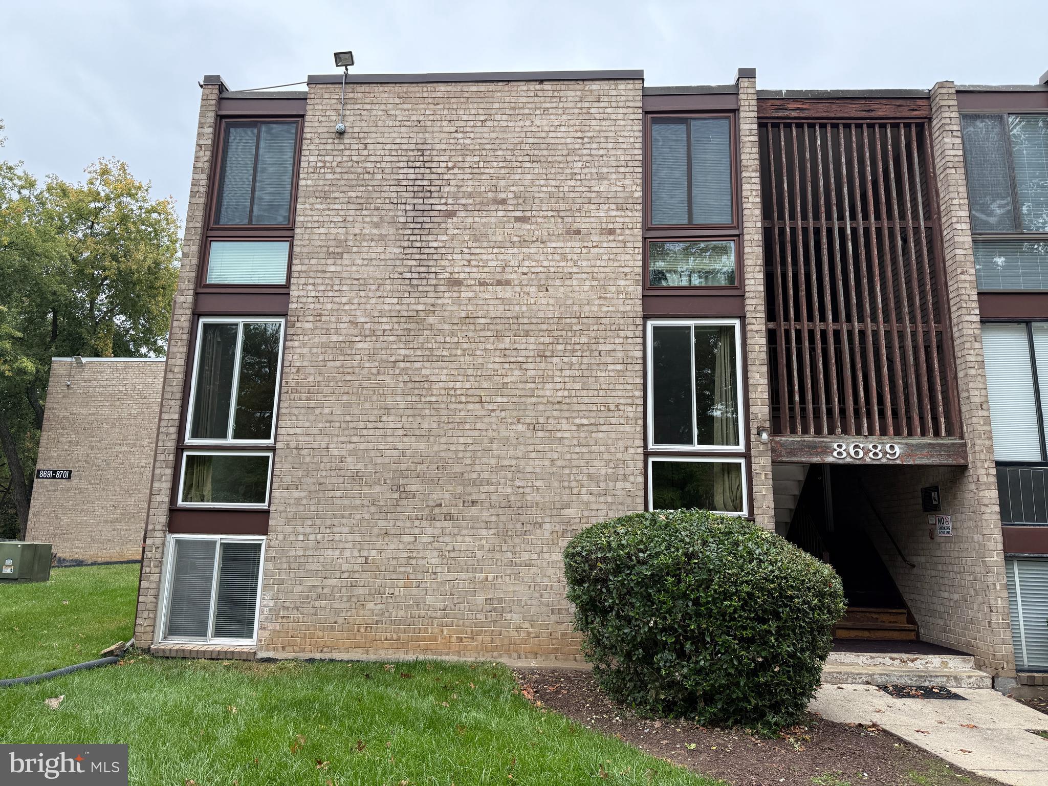 CHELSEA WOODS CONDO - Residential Lease