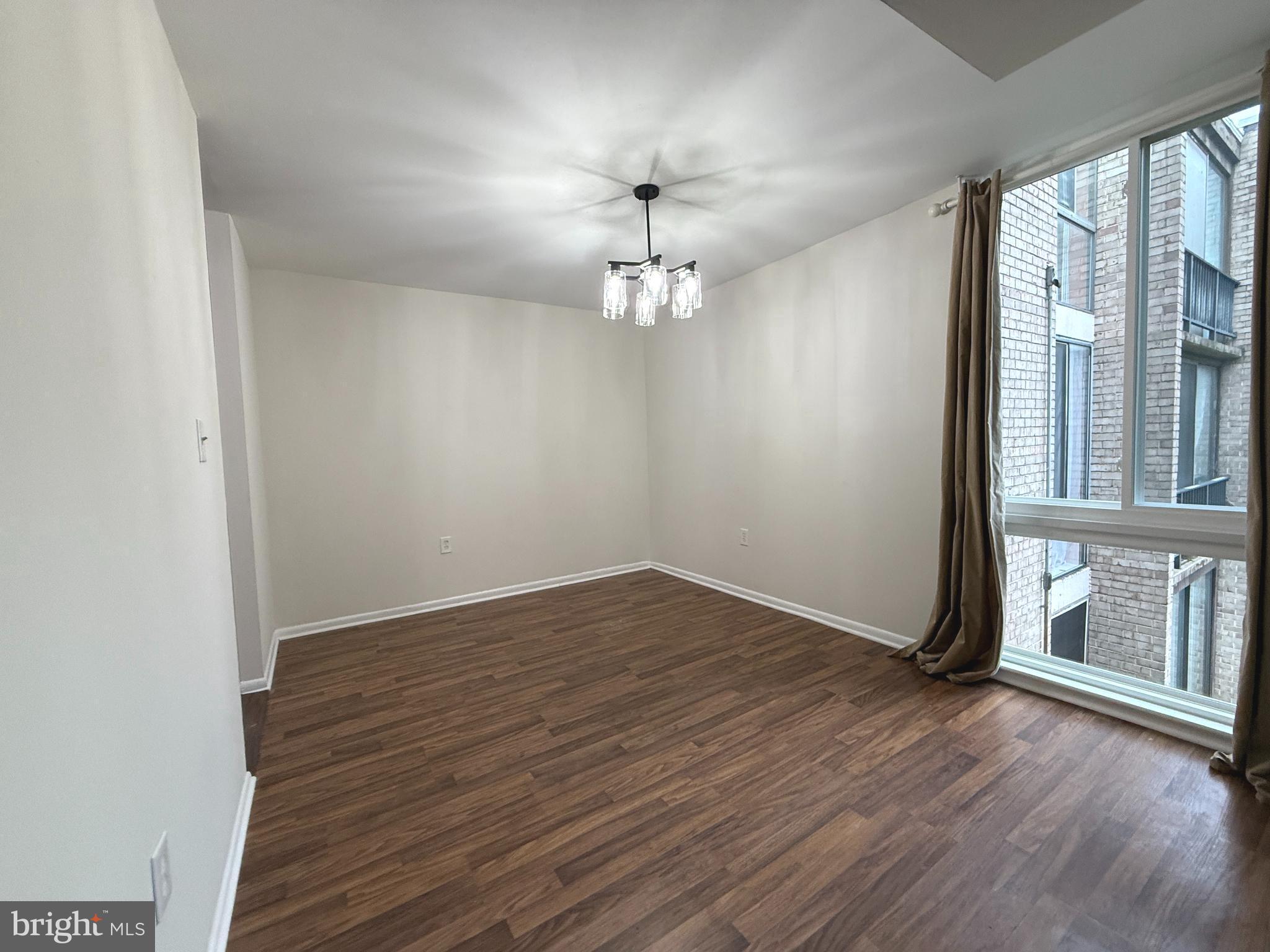 CHELSEA WOODS CONDO - Residential Lease