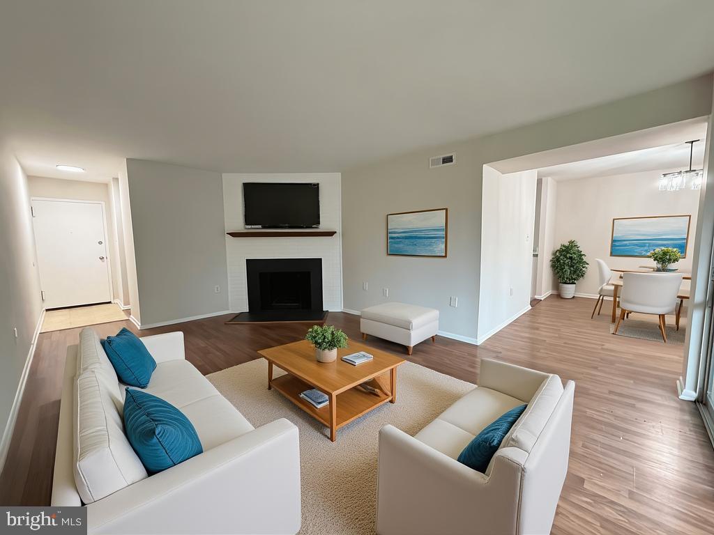 CHELSEA WOODS CONDO - Residential Lease