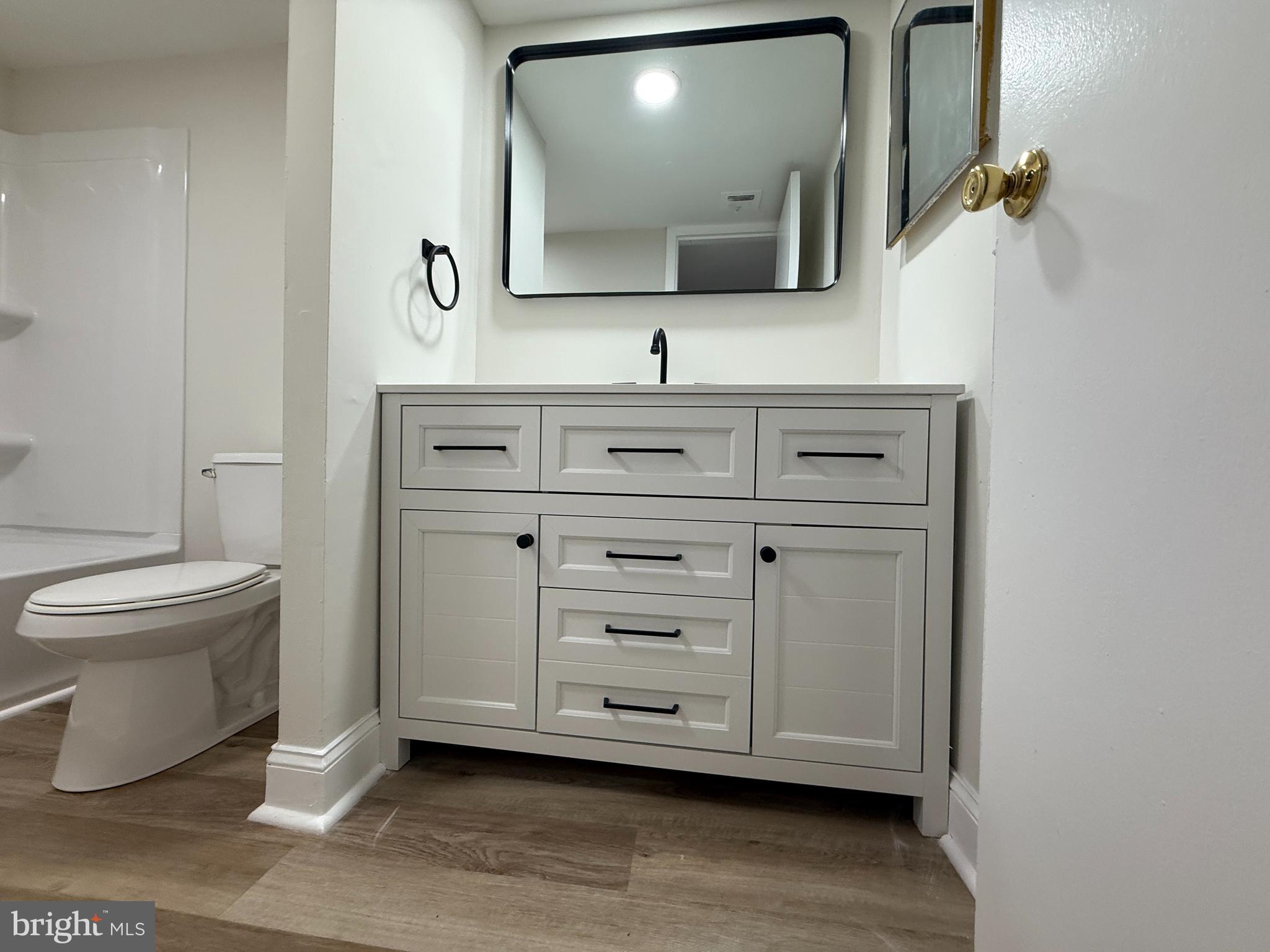 CHELSEA WOODS CONDO - Residential Lease