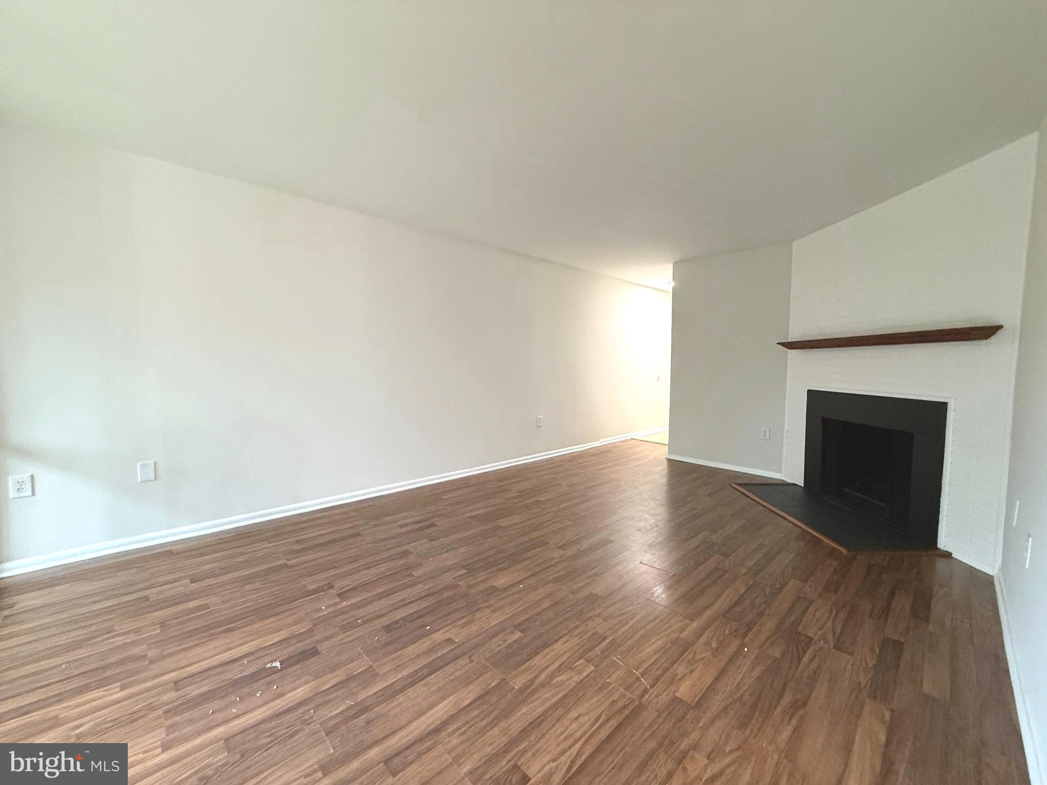 CHELSEA WOODS CONDO - Residential Lease
