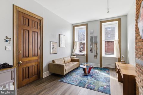 Homes For Rent - 869 N 29th Street #1<br/> PHILADELPHIA, PA 19130