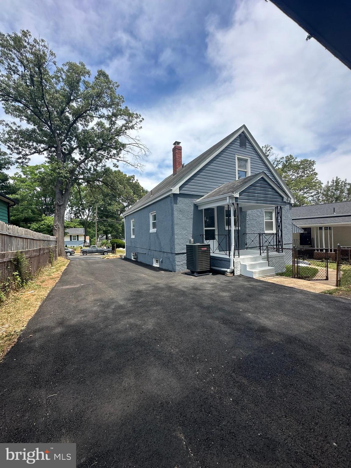 COLUMBIA PARK - Residential Lease