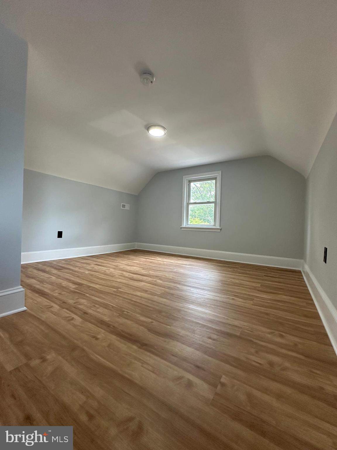 COLUMBIA PARK - Residential Lease