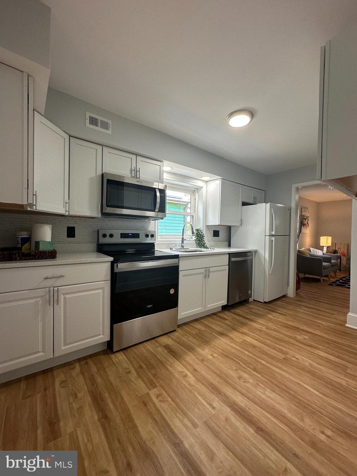 COLUMBIA PARK - Residential Lease