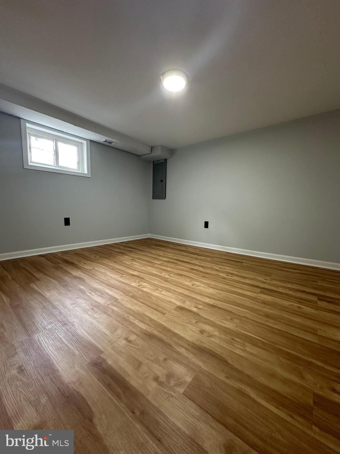 COLUMBIA PARK - Residential Lease