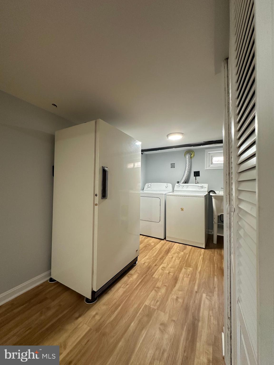 COLUMBIA PARK - Residential Lease