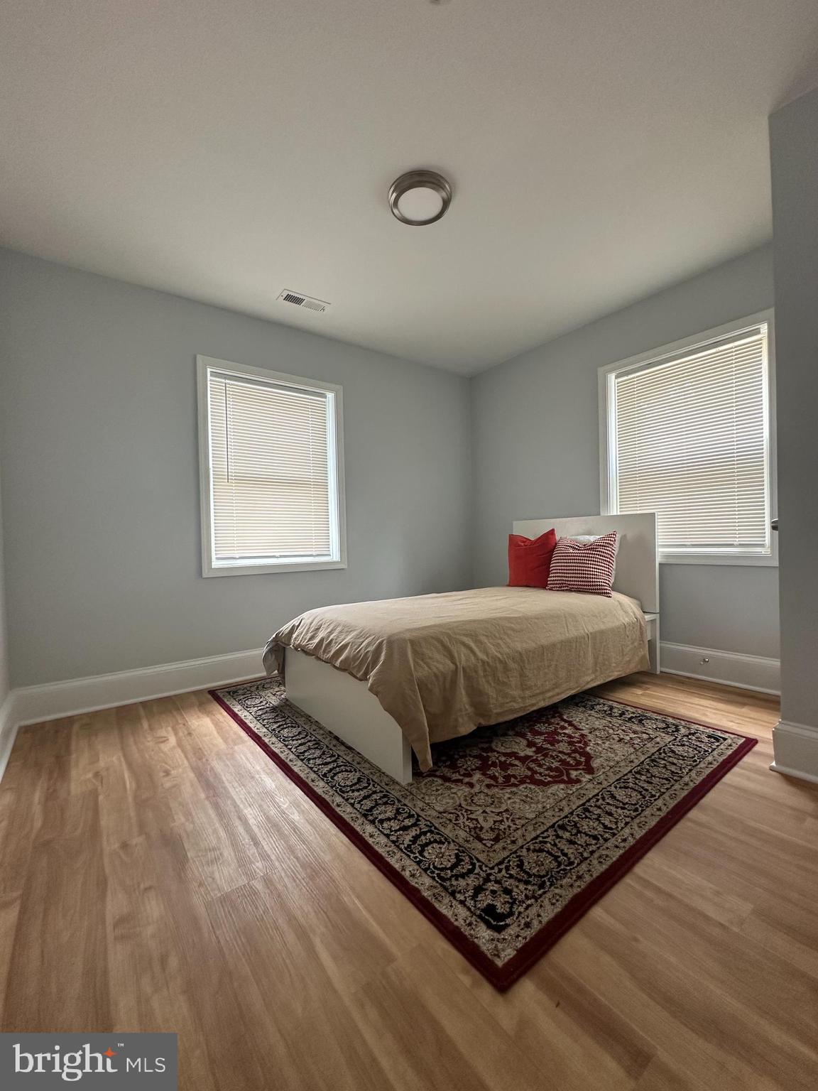 COLUMBIA PARK - Residential Lease