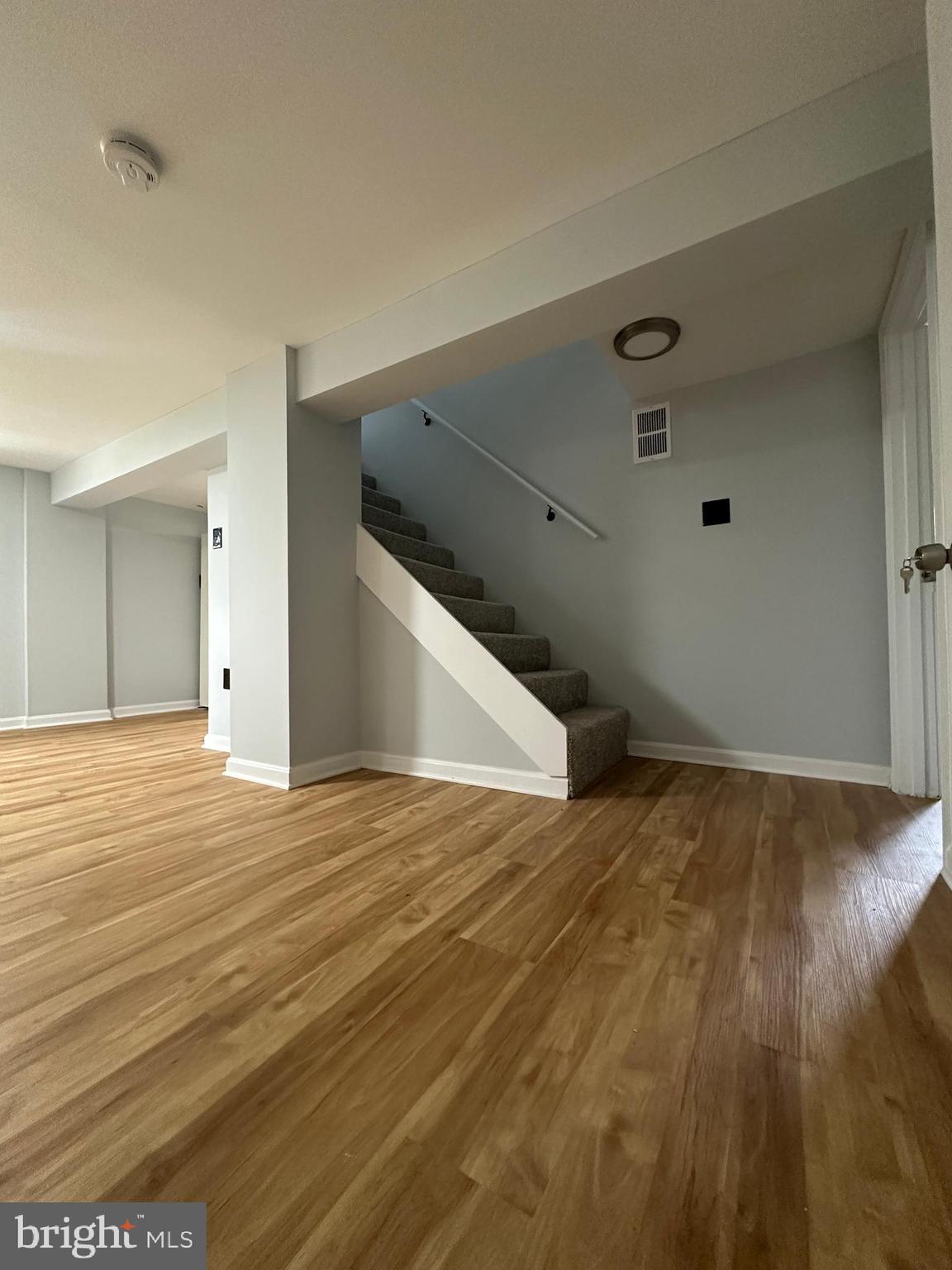 COLUMBIA PARK - Residential Lease