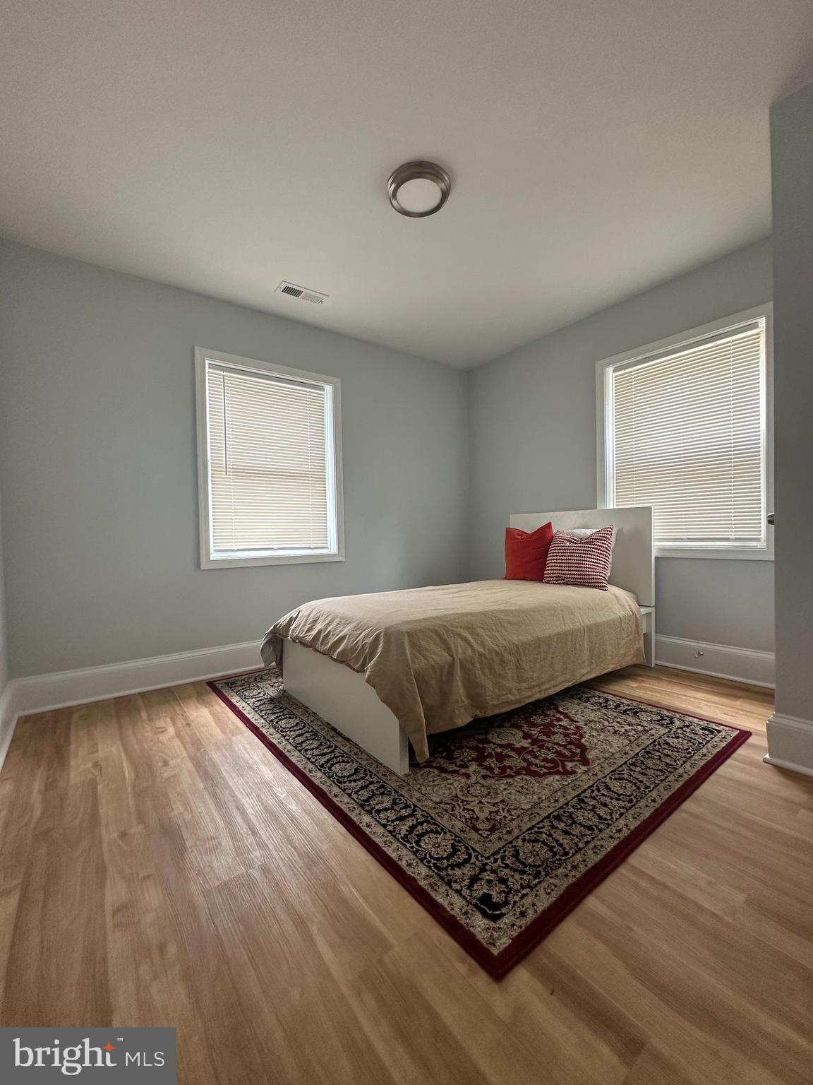 COLUMBIA PARK - Residential Lease