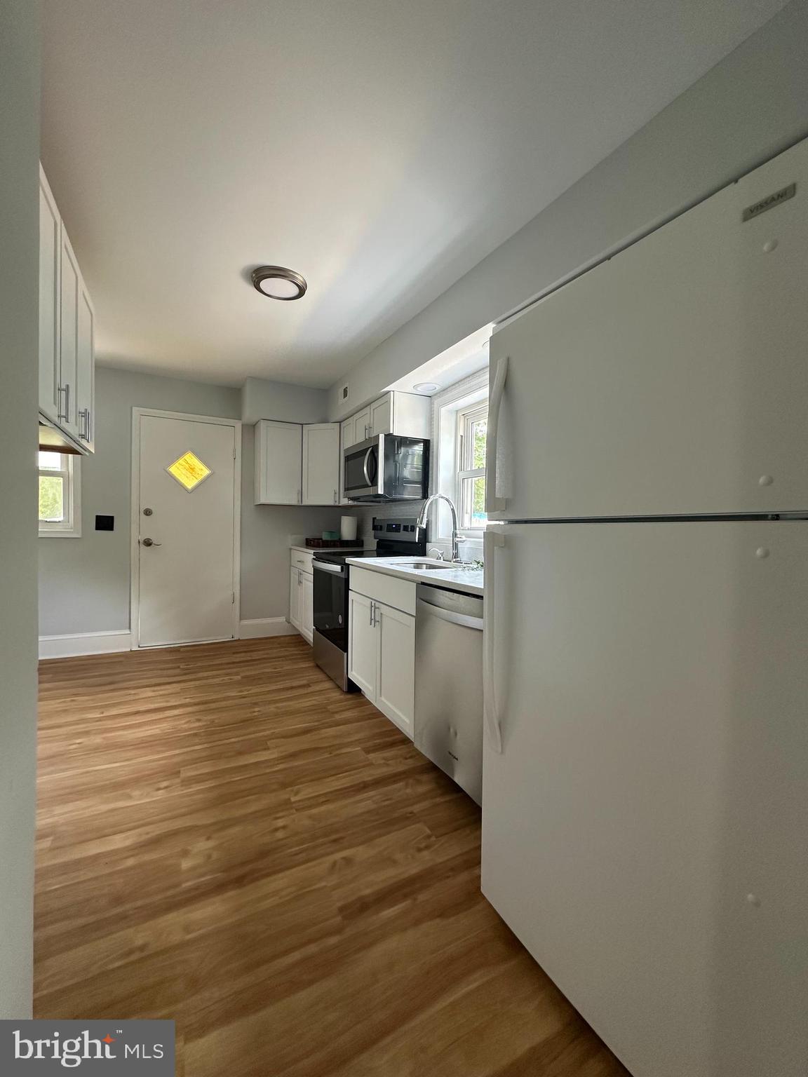 COLUMBIA PARK - Residential Lease