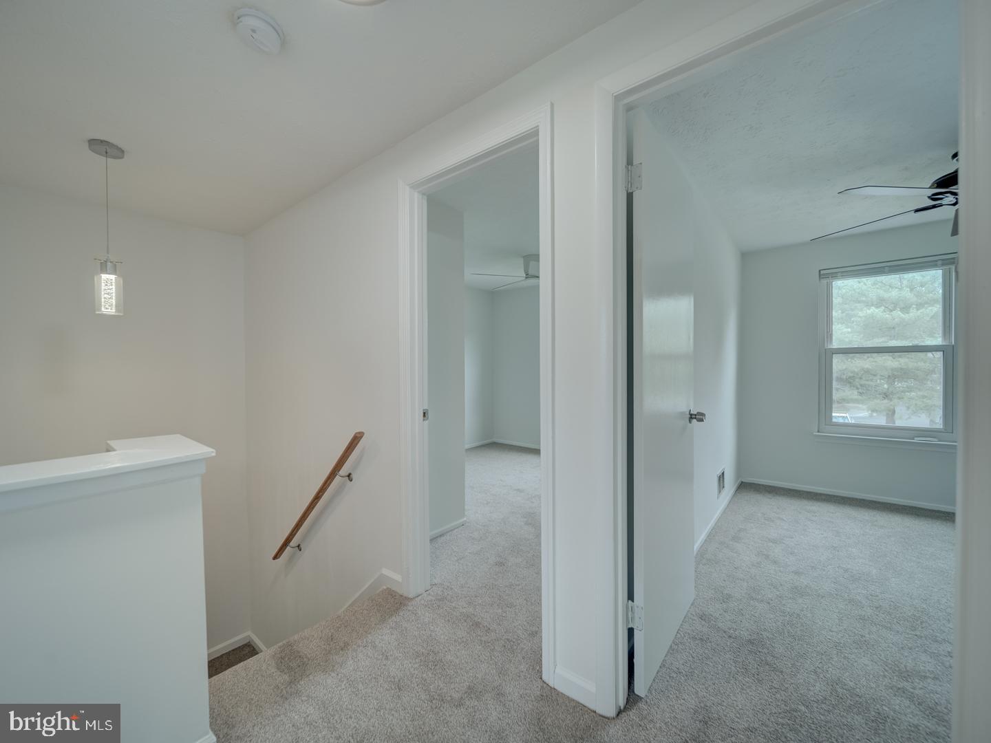 WHISPERING WOODS - Residential