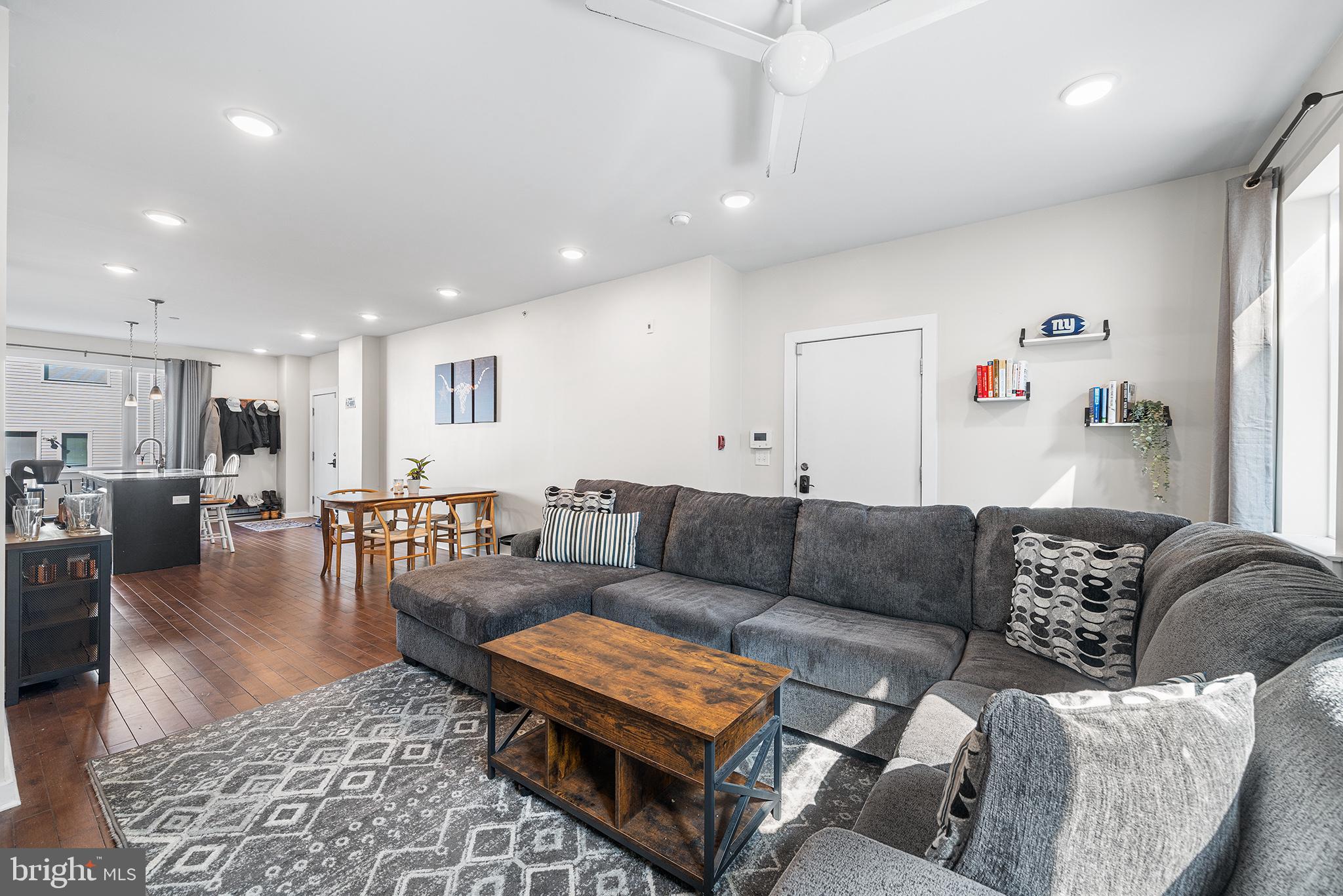 OLDE KENSINGTON - Residential