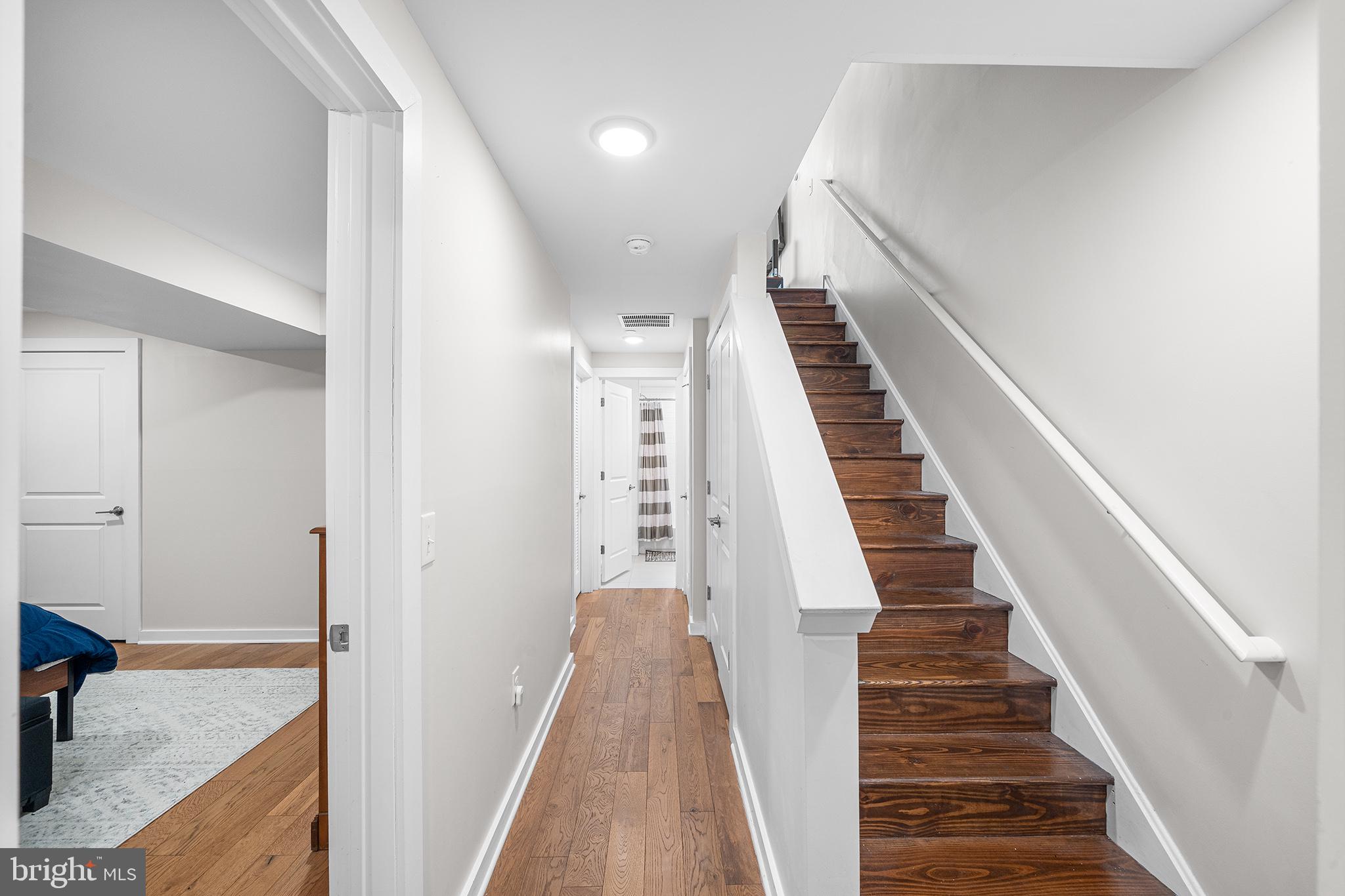 OLDE KENSINGTON - Residential