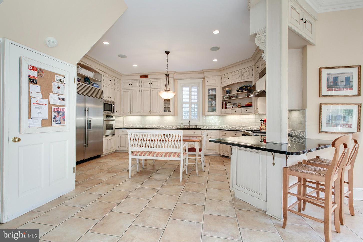 CHEVY CHASE - Residential