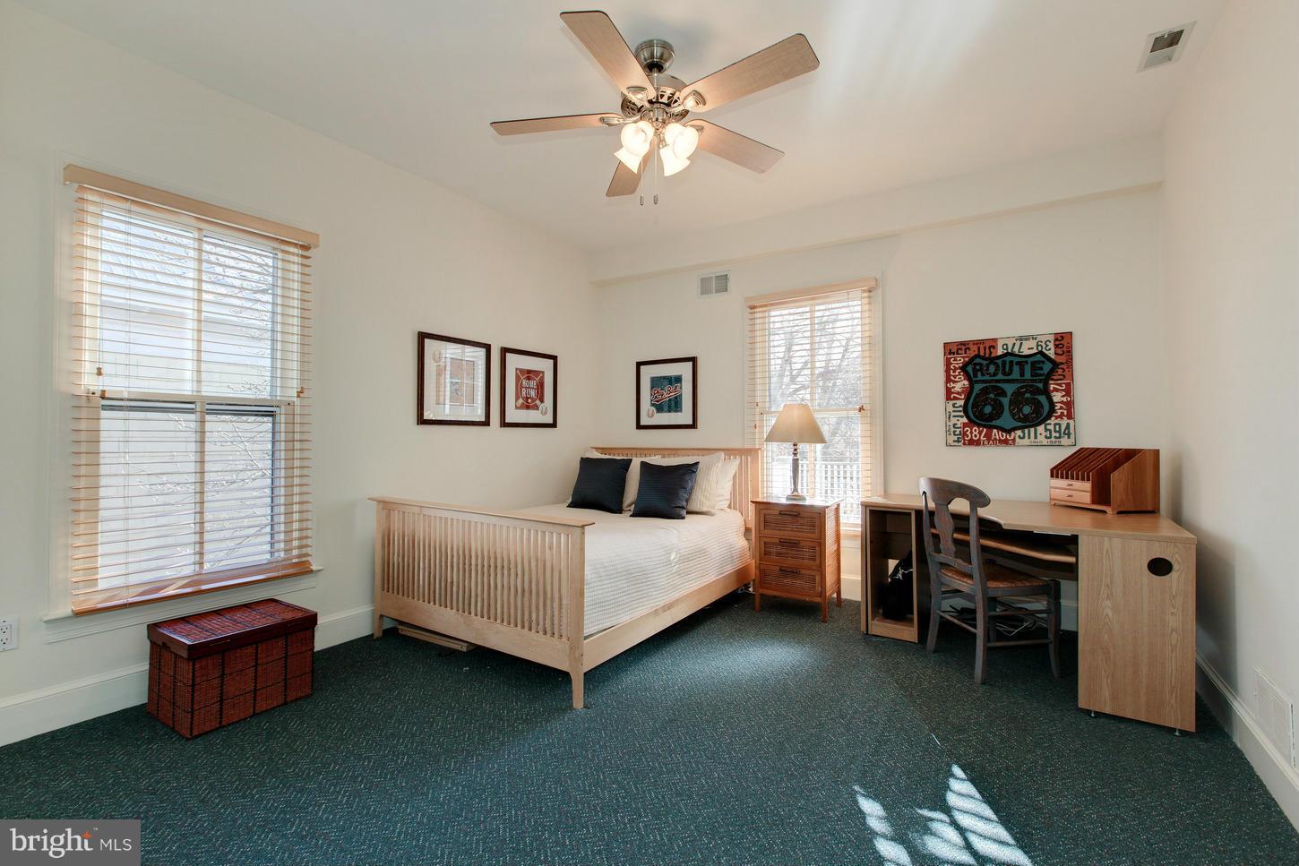 CHEVY CHASE - Residential