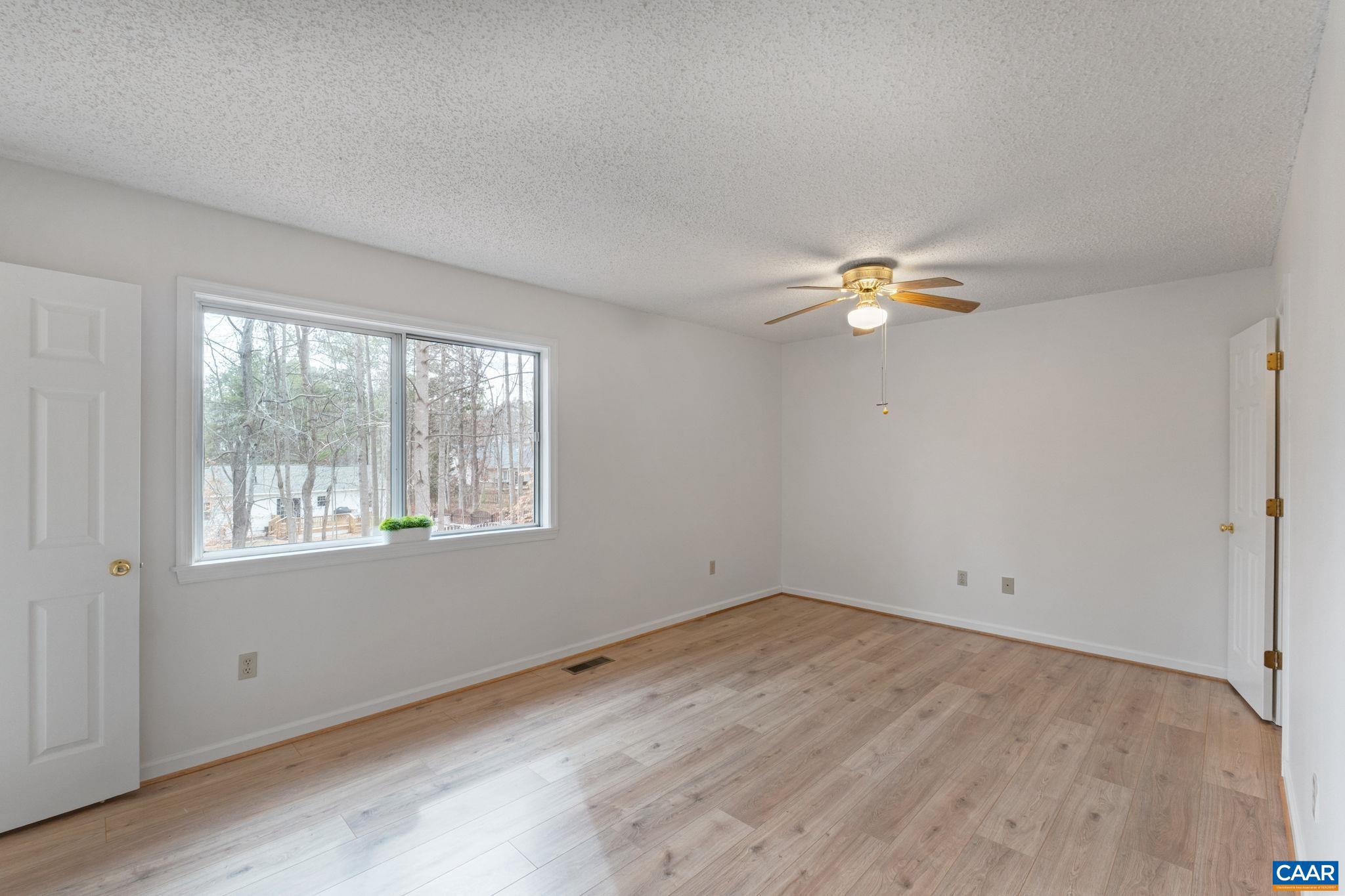 LAKE MONTICELLO - Residential