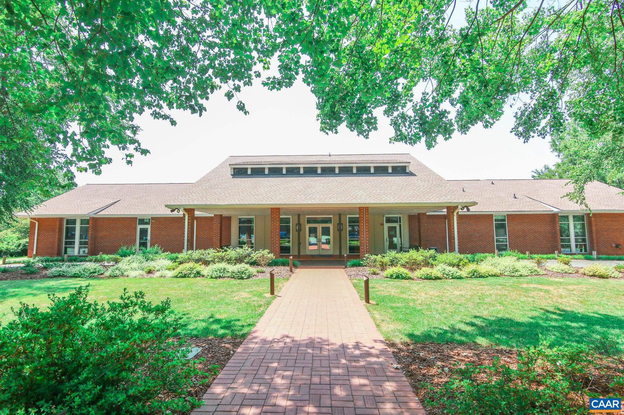 LAKE MONTICELLO - Residential