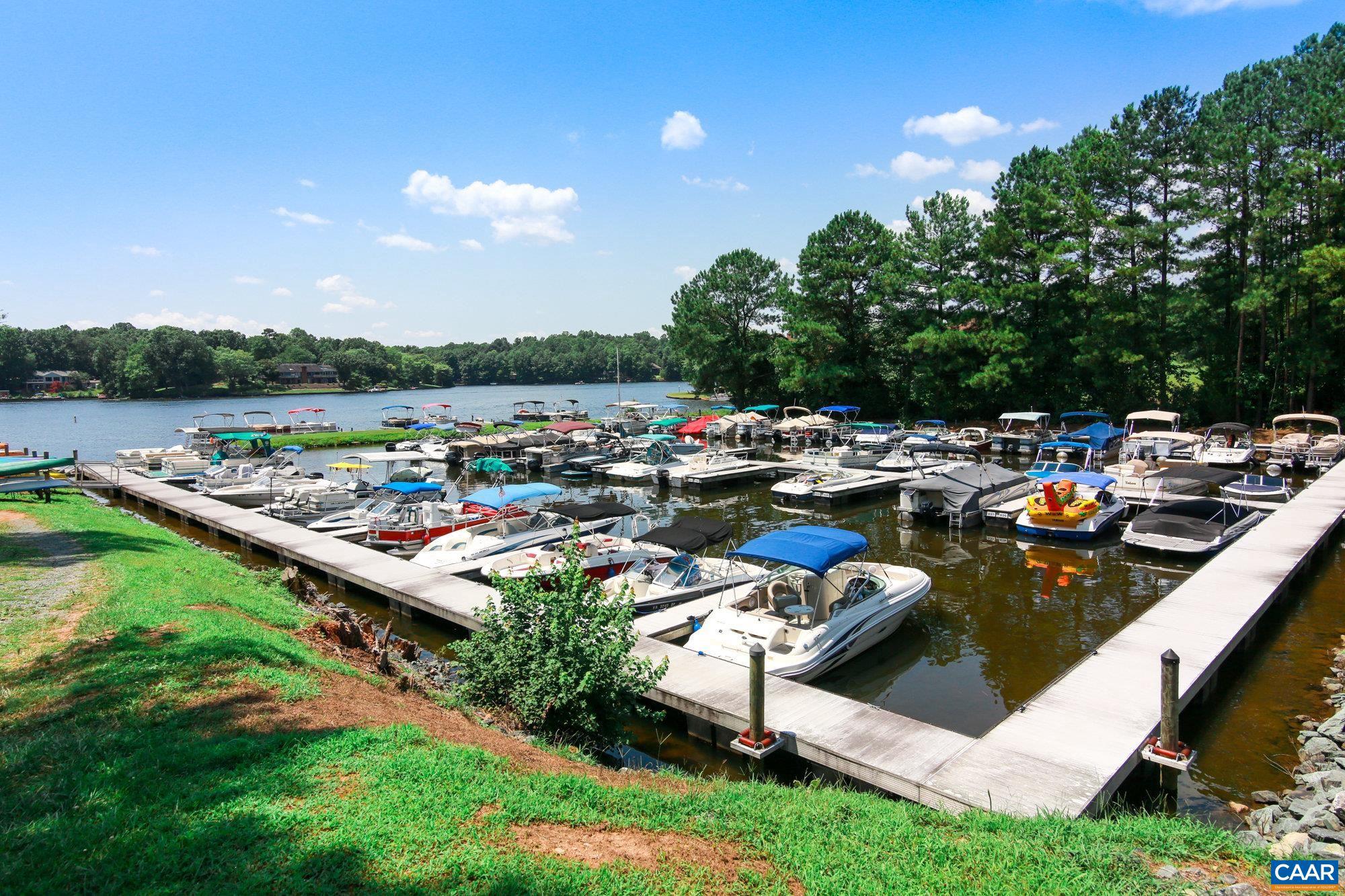 LAKE MONTICELLO - Residential