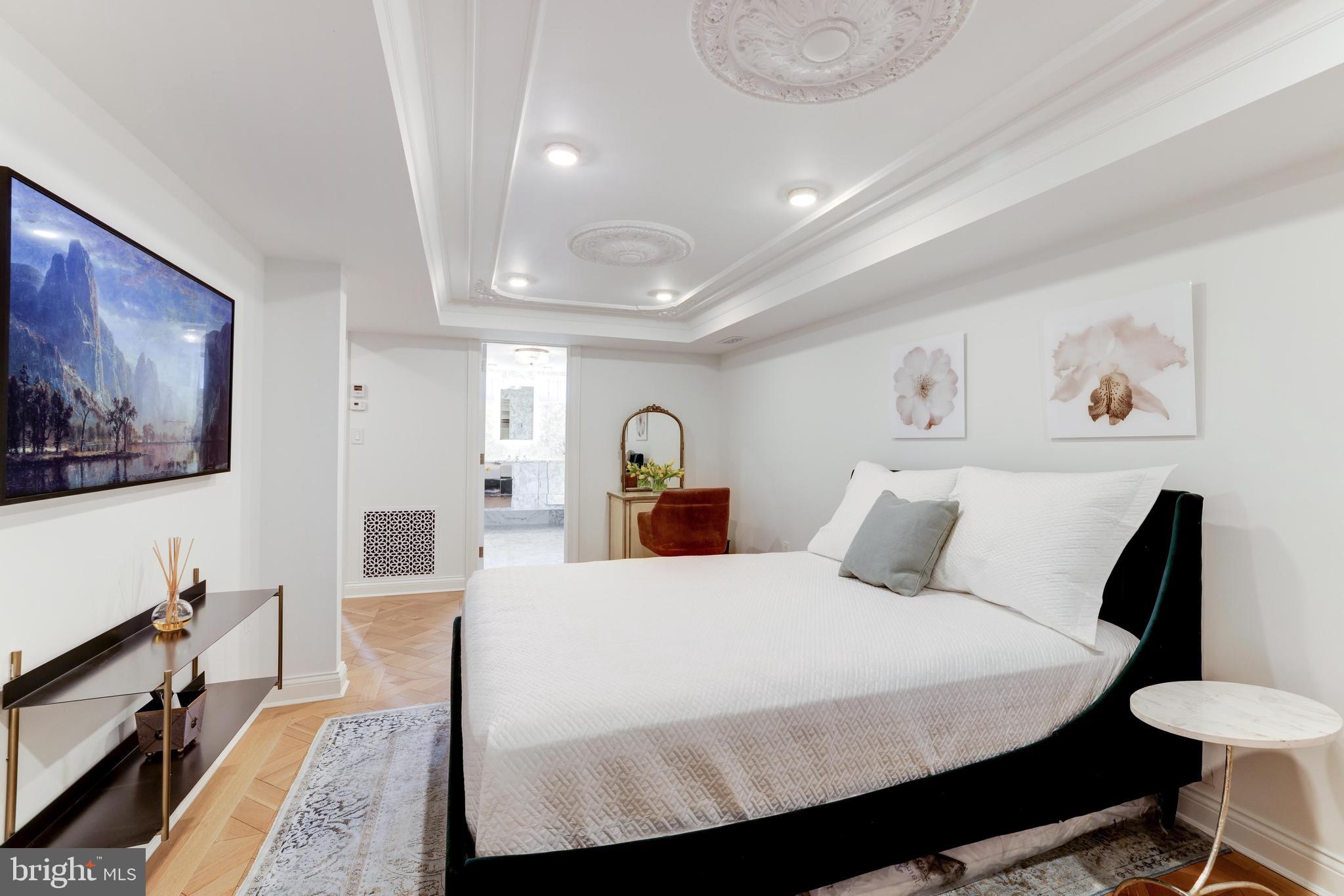 GEORGETOWN - Residential